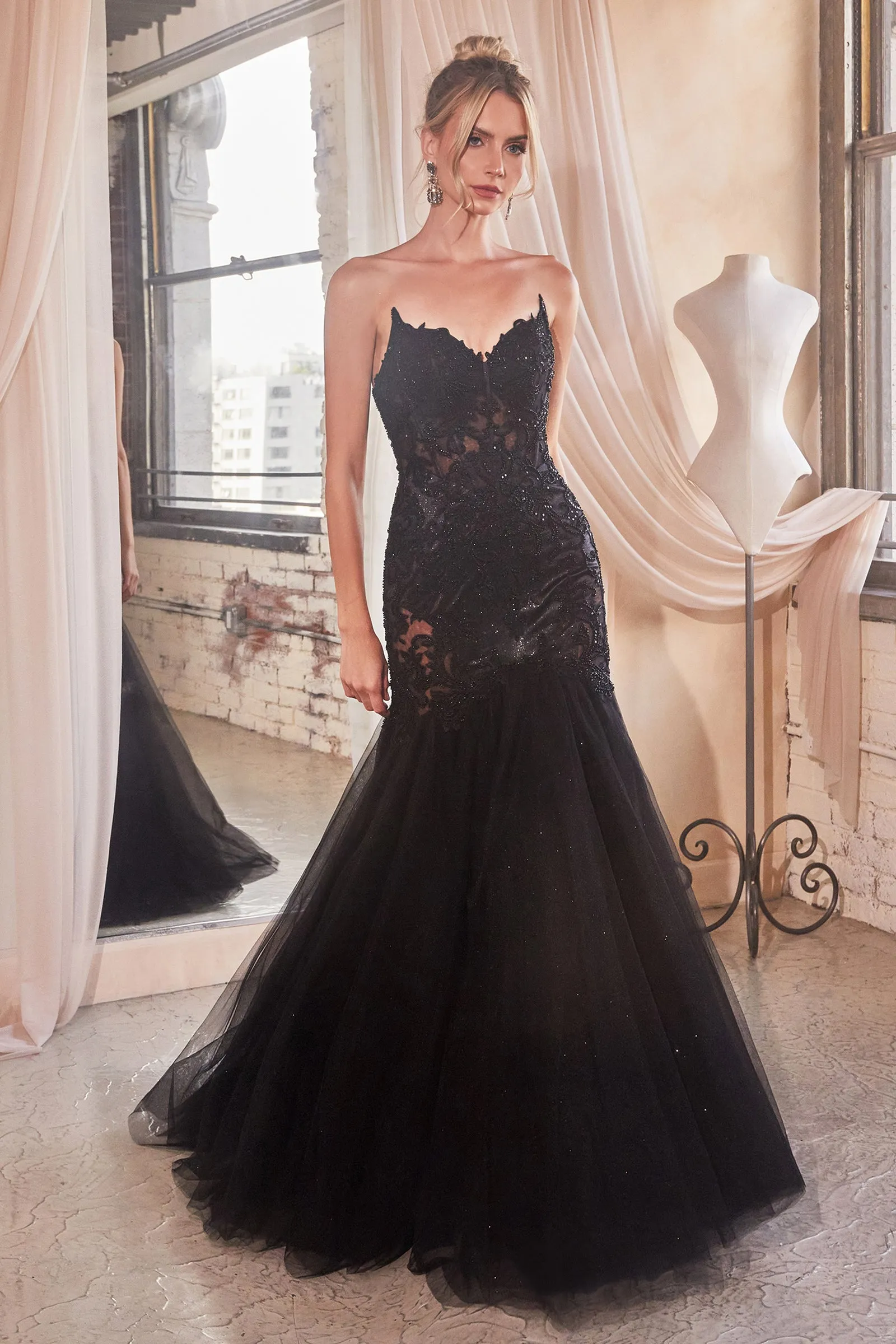 CINDERELLA DIVINE CDS482 Strapless Tulle Mermaid Gown
